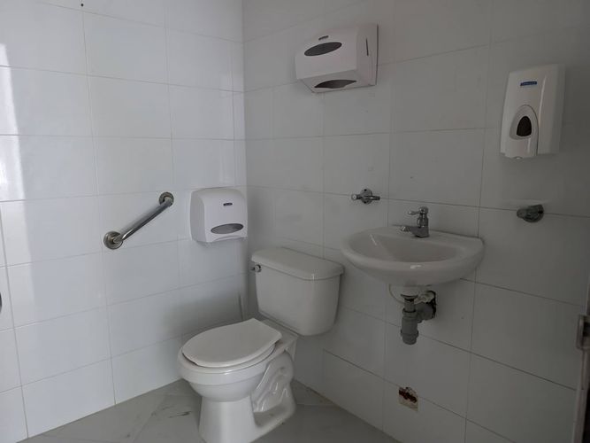 Local en arriendo en El Recreo, Montería, 1234 m² · foto 10 de 12