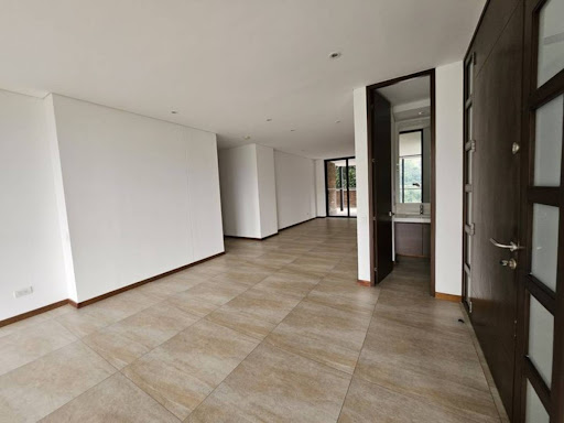 Apartamento en arriendo en El Campestre, Medellín · foto 5 de 24