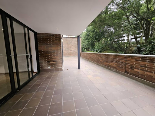 Apartamento en arriendo en El Campestre, Medellín · foto 9 de 24