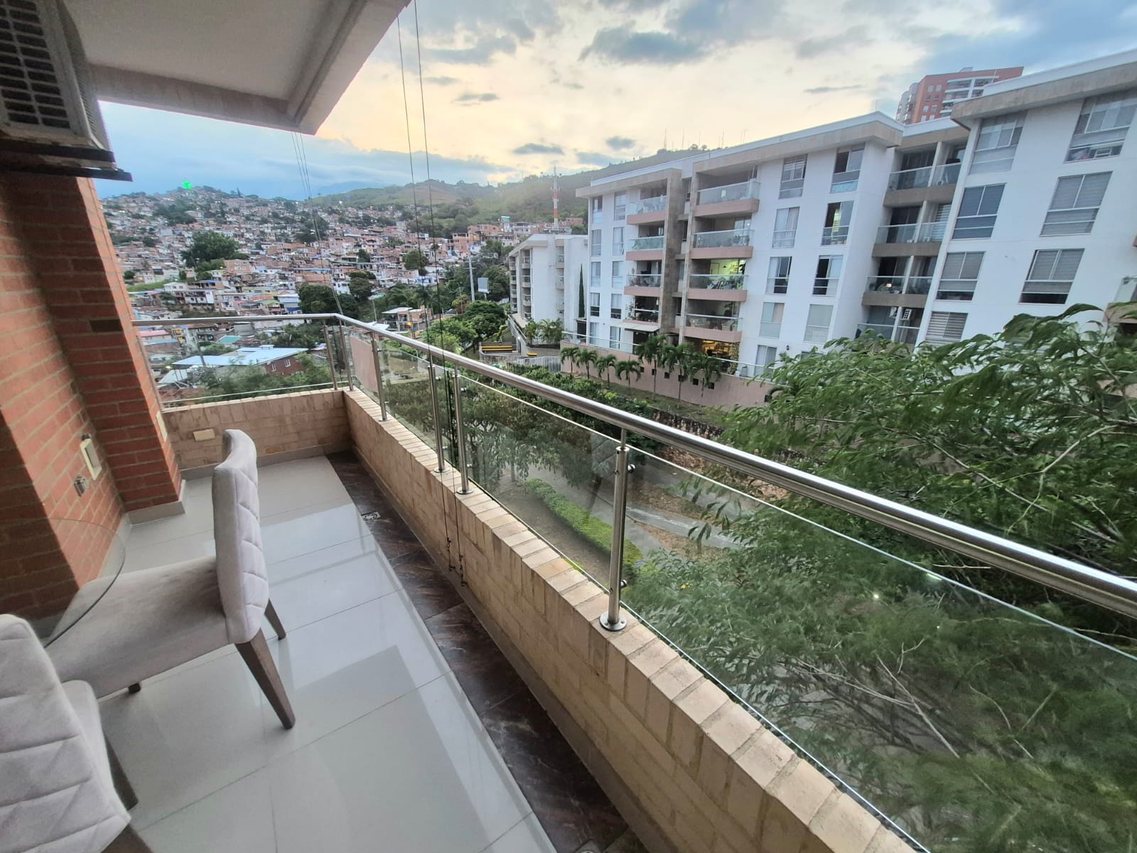 Apartamento en venta en Santa Isabel, Cali · foto 4 de 20