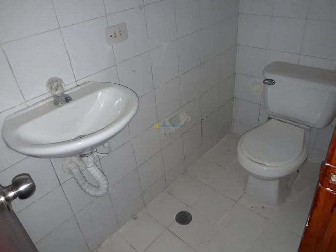 Oficina en arriendo en Centro, Montería, 507 m² · foto 9 de 10