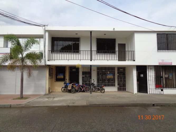Oficina en arriendo en Centro, Montería, 153 m² · foto 3 de 9