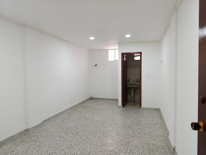 Oficina en arriendo en Centro, Montería, 27 m² · foto 5 de 12