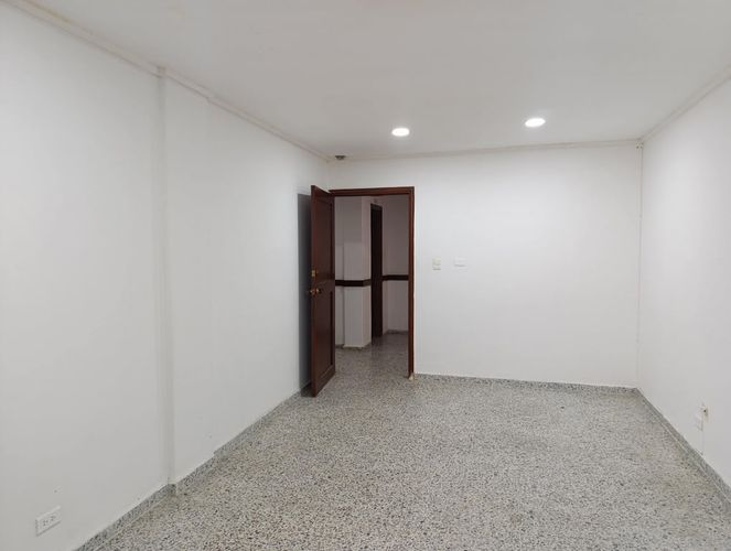 Oficina en arriendo en Centro, Montería, 27 m² · foto 8 de 12
