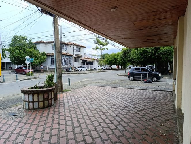 Local en arriendo en Chuchurubi, Montería, 30 m² · foto 2 de 12