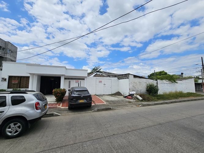 Casa en venta en Urbina, Montería · foto 2 de 12