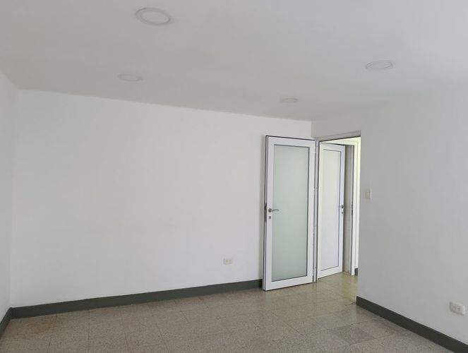 Oficina en arriendo en Centro, Montería, 54 m² · foto 8 de 12