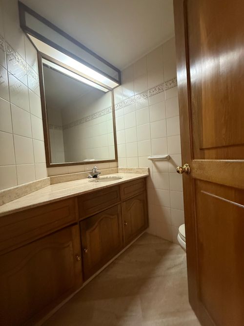 Apartamento de 3 alcobas en venta en Los Rosales, Bogotá, 180 m² · foto 8 de 19