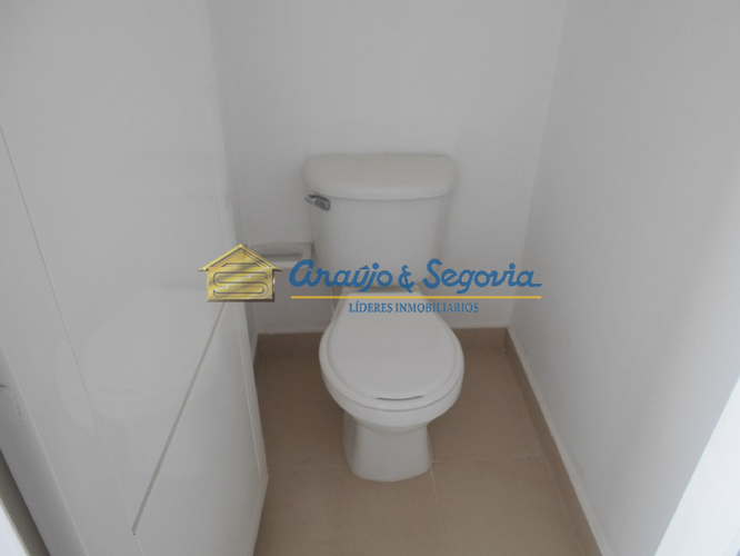 Local en arriendo en Centro, Montería, 686 m² · foto 2 de 12