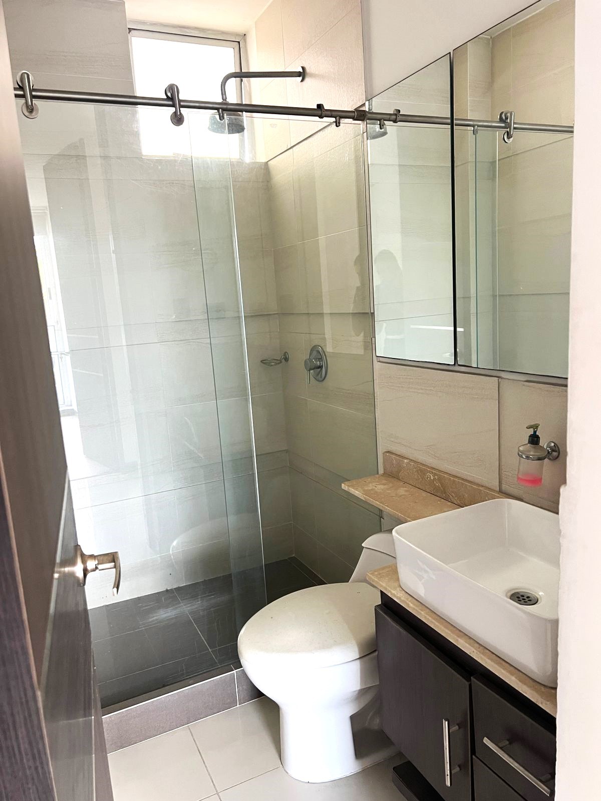 Apartamento en venta en Pinares, Pereira · foto 12 de 24
