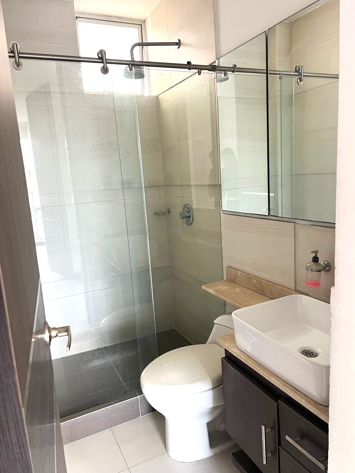 Apartamento en venta en Pinares, Pereira · foto 17 de 24