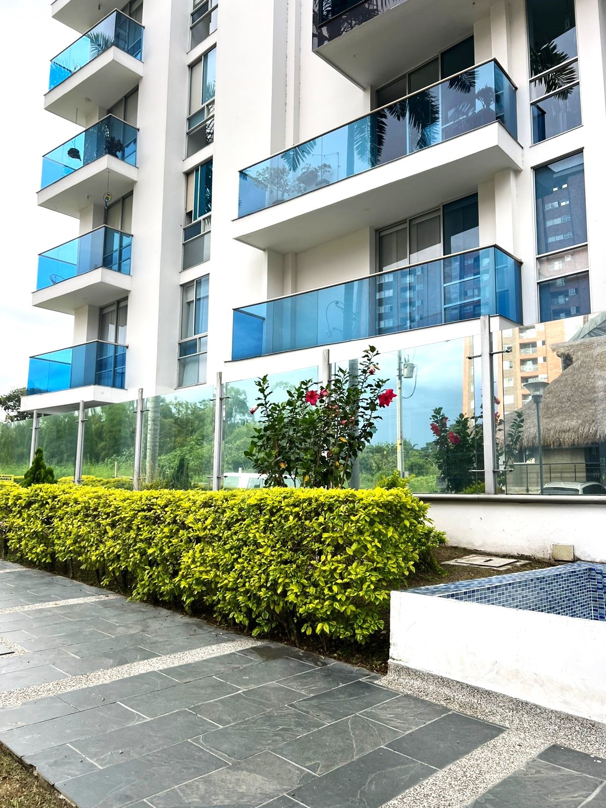 Apartamento en venta en Pinares, Pereira · foto 13 de 24