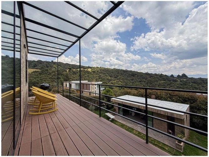 Casa de 5 alcobas en venta en Yerbabuena, Sopó, 470 m² · foto 5 de 24