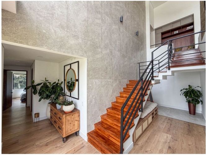 Casa de 5 alcobas en venta en Yerbabuena, Sopó, 470 m² · foto 8 de 24