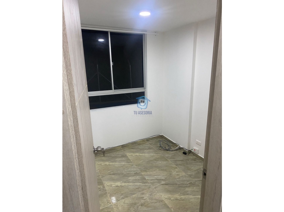 Apartamento en venta en Leningrado Iii Etapa, Pereira · foto 4 de 14