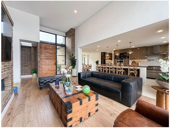 Casa de 5 alcobas en venta en Yerbabuena, Sopó, 470 m² · foto 22 de 24