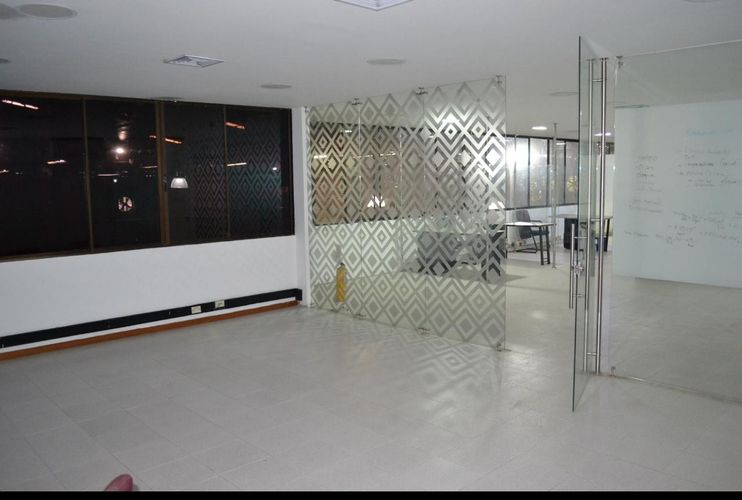 Bodega en arriendo en Flora Industrial, Cali, 3000 m² · foto 21 de 24