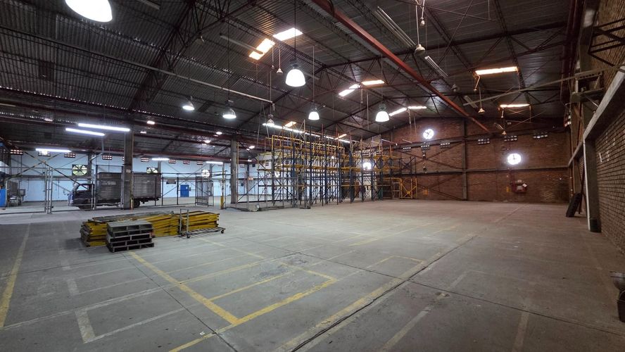 Bodega en arriendo en Flora Industrial, Cali, 3000 m² · foto 6 de 24