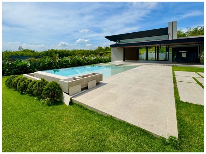 Casa de 4 alcobas en venta en Cerritos, Pereira, 850 m² · foto 16 de 20