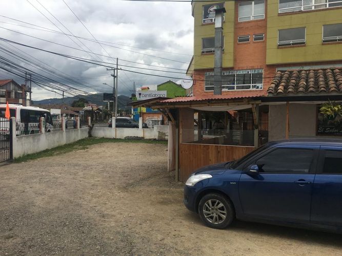 Lote en venta en Delicias Norte, Chía, 1080 m² · foto 2 de 9