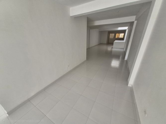 Bodega en arriendo en Obrero, Cali, 137 m² · foto 4 de 12