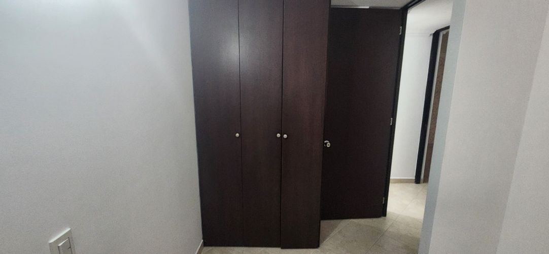 Apartamento de 3 alcobas en arriendo en Villa Carlota, Medellín, 67 m² · foto 7 de 13