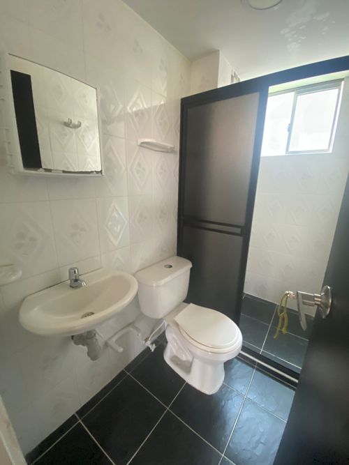 Apartamento de 3 alcobas en venta en El Refugio, Piedecuesta, 60 m² · foto 9 de 19