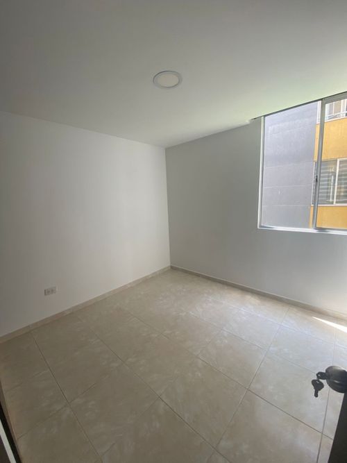 Apartamento de 3 alcobas en venta en El Refugio, Piedecuesta, 60 m² · foto 11 de 19