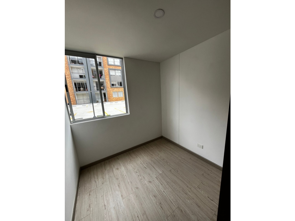Apartamento en venta en Agrupacion Calahorra, Cajicá · foto 5 de 10