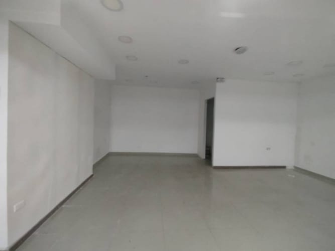 Local en arriendo en Villa Carlota, Medellín, 36 m² · foto 2 de 3
