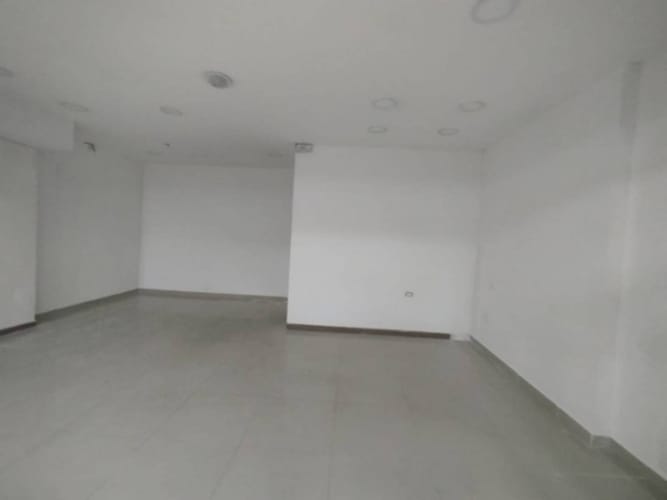Local en arriendo en Villa Carlota, Medellín, 36 m² · foto 3 de 3