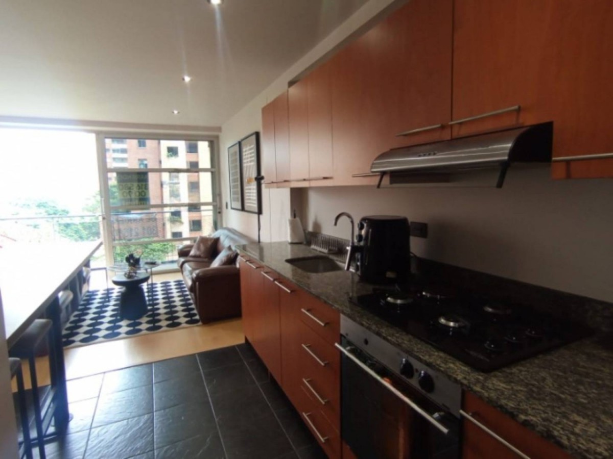 Apartaestudio en arriendo en La Tomatera, Medellín · foto 4 de 15