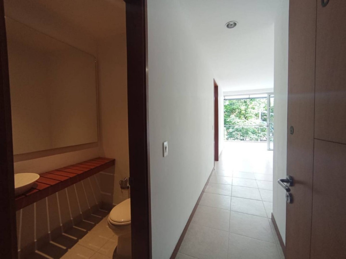Apartaestudio en arriendo en La Tomatera, Medellín · foto 8 de 15