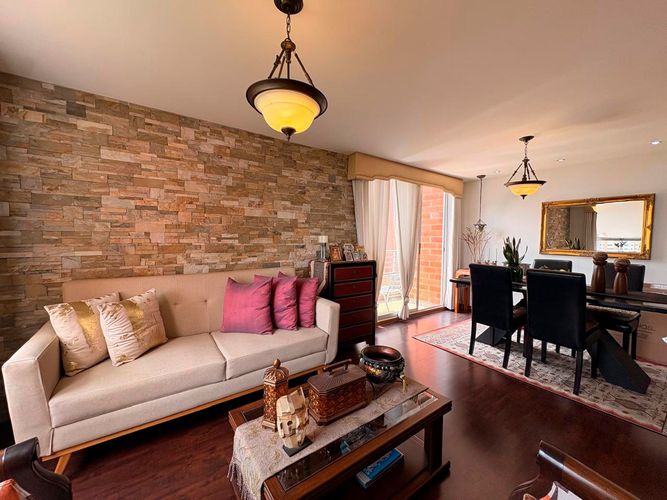 Apartamento de 5 alcobas en venta en El Poblado, Medellín, 123 m² · foto 2 de 14