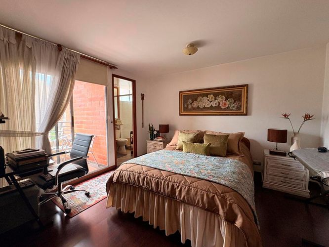 Apartamento de 5 alcobas en venta en El Poblado, Medellín, 123 m² · foto 7 de 14