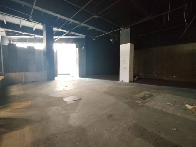 Local en arriendo en Bosques De San Pablo, Medellín, 177 m² · foto 5 de 10