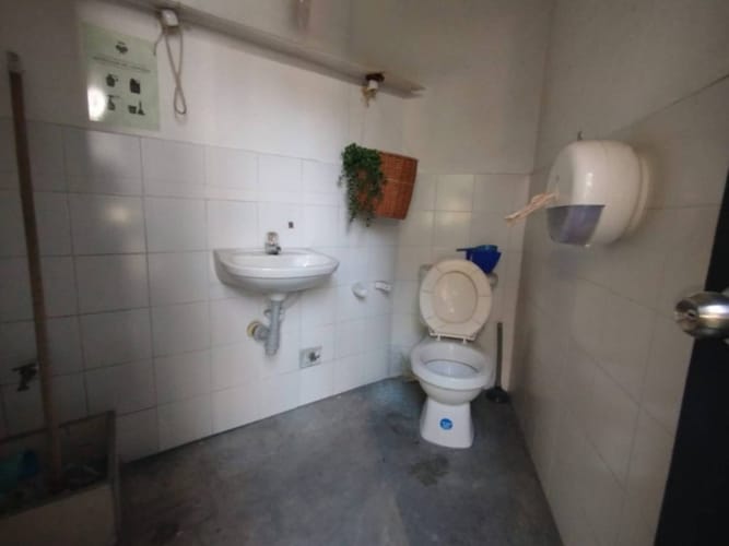 Local en arriendo en Bosques De San Pablo, Medellín, 177 m² · foto 8 de 10