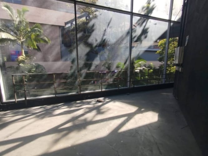 Local en arriendo en Bosques De San Pablo, Medellín, 177 m² · foto 10 de 10