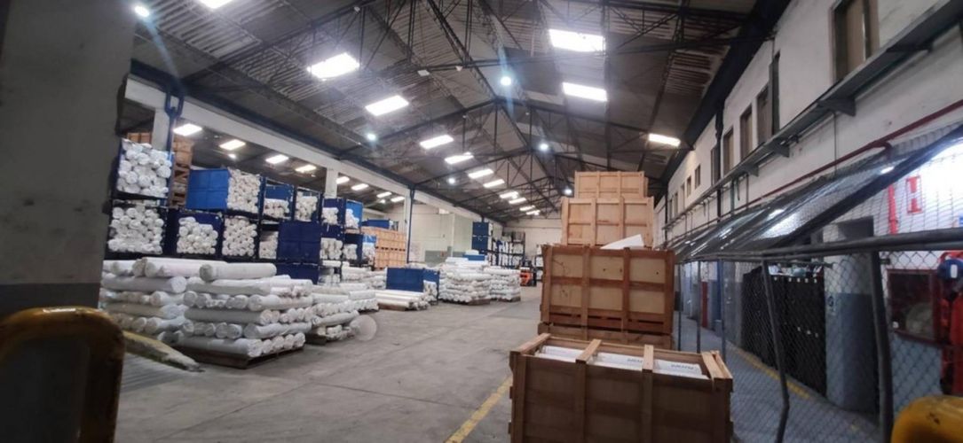 Bodega en arriendo en Manuel Restrepo, Itagüí, 3197 m² · foto 2 de 14