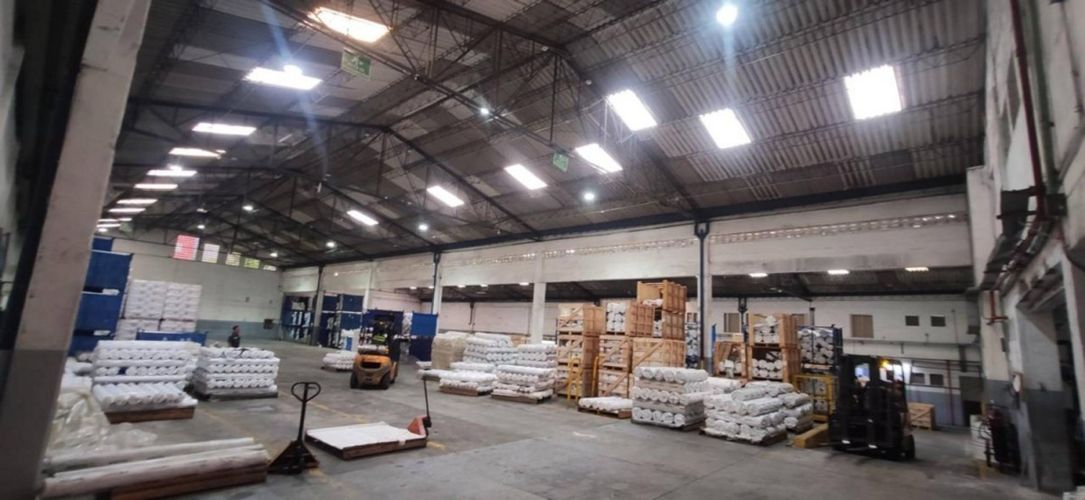 Bodega en arriendo en Manuel Restrepo, Itagüí, 3197 m² · foto 4 de 14