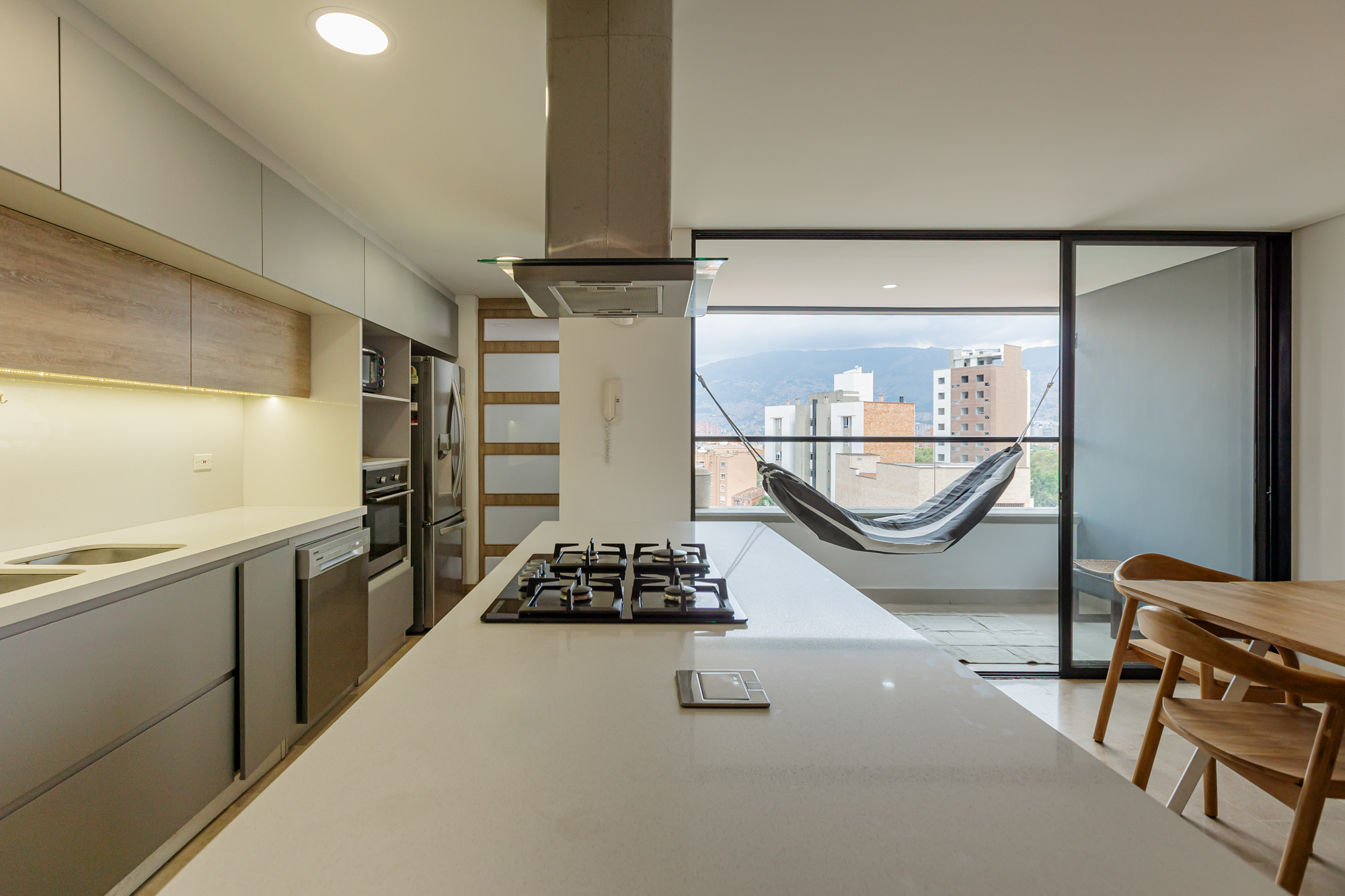 Apartamento en arriendo en Laureles, Medellín · foto 13 de 24
