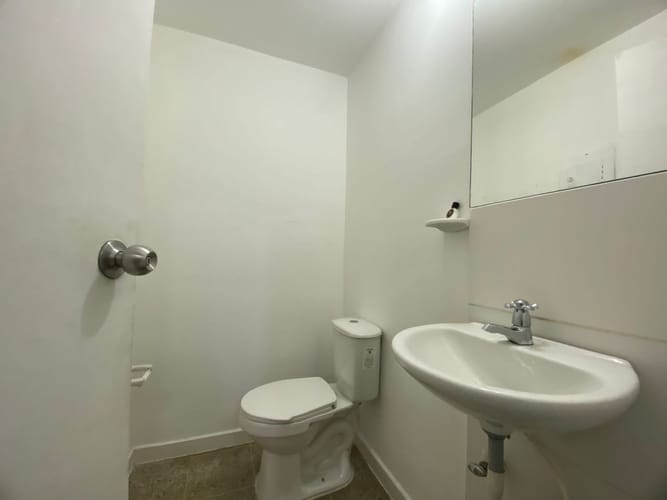 Local en arriendo en Campo Amor, Medellín, 30 m² · foto 6 de 6