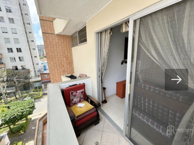 Apartamento de 3 alcobas en venta en La Aurora, Bucaramanga, 72 m² · foto 3 de 12