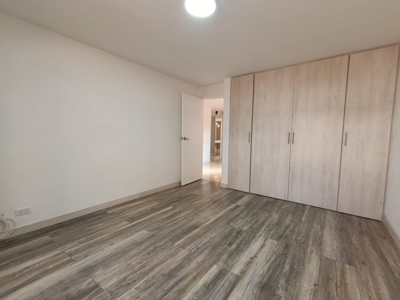 Apartamento en arriendo en La Castellana, Medellín · foto 13 de 20