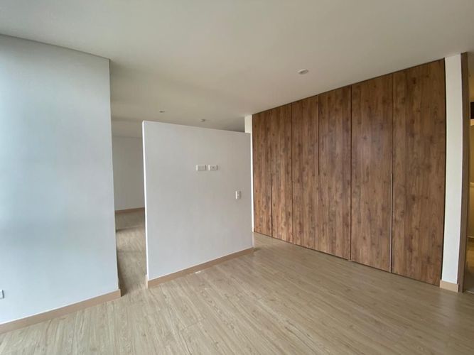 Apartaestudio en venta en Chapinero Alto, Bogotá, 49 m² · foto 8 de 18