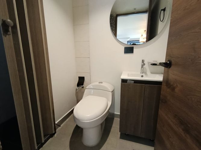 Local en arriendo en Laureles, Medellín, 20 m² · foto 6 de 10
