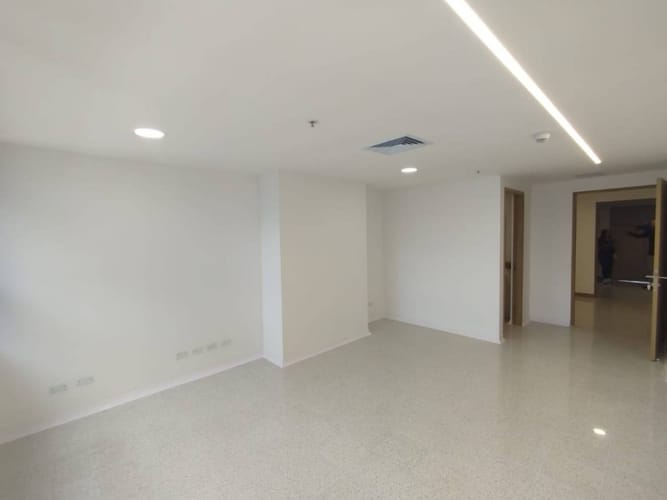 Consultorio en arriendo en Ciudad Del Río, Medellín, 38 m² · foto 4 de 6