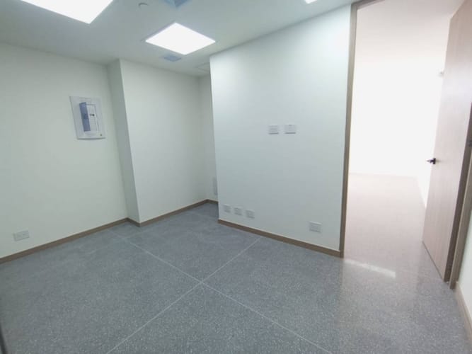 Consultorio en arriendo en San Diego, Medellín, 30 m² · foto 9 de 10