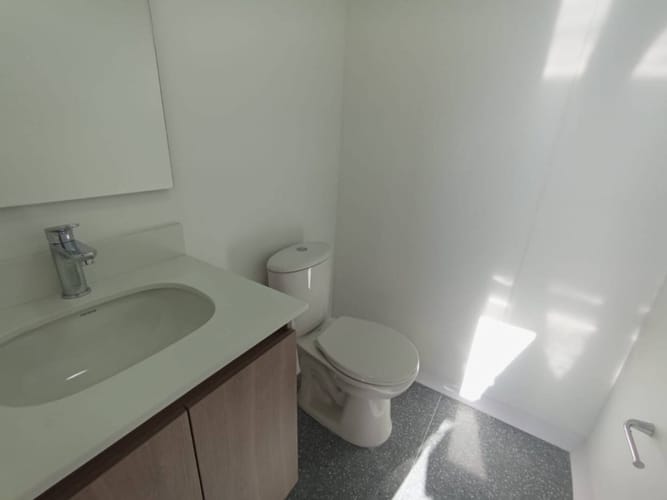 Consultorio en arriendo en San Diego, Medellín, 30 m² · foto 10 de 10