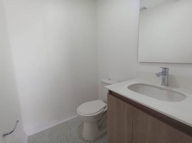 Consultorio en arriendo en San Diego, Medellín, 30 m² · foto 7 de 7